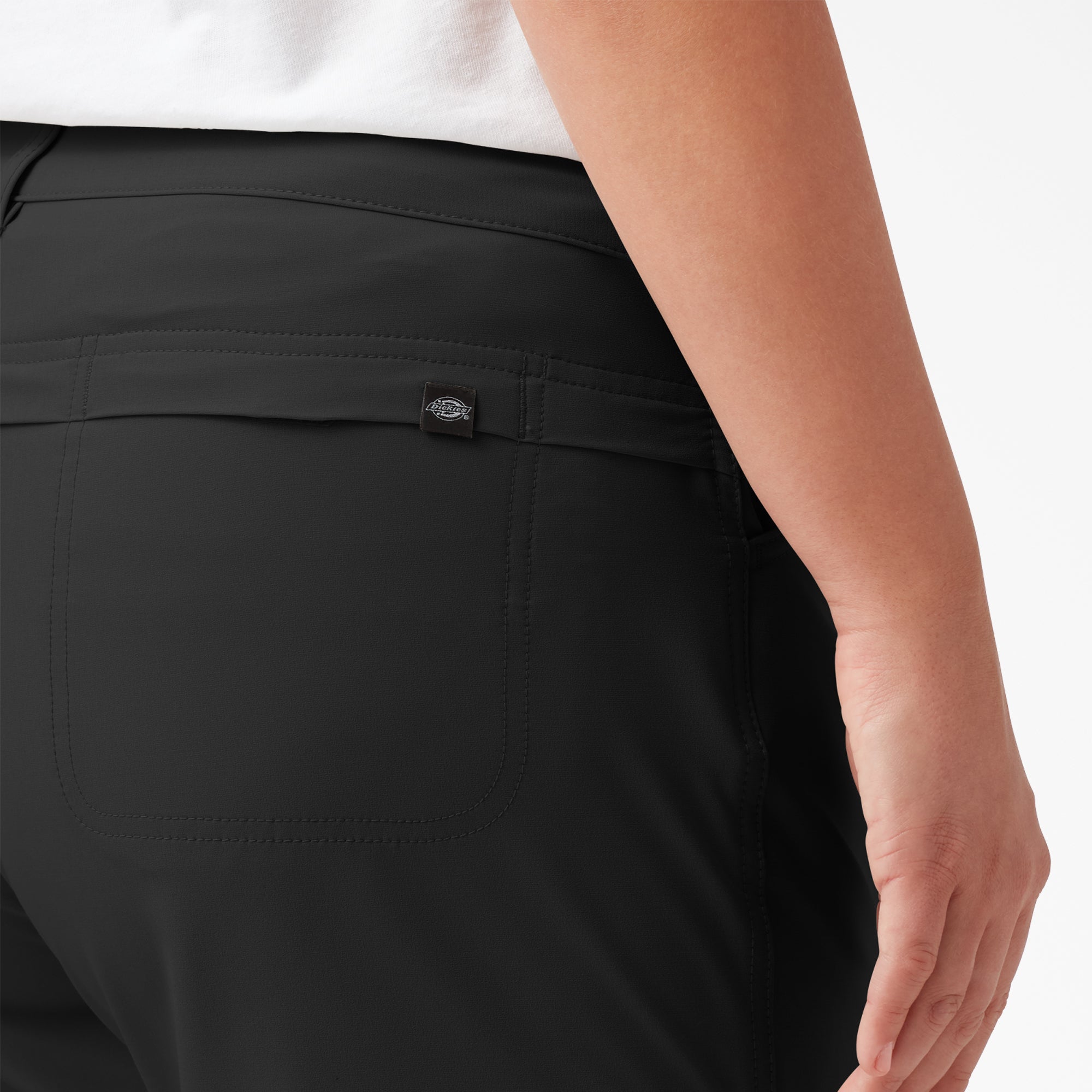 Women's Plus Cooling Relaxed Fit Shorts. 9 - Image 5
